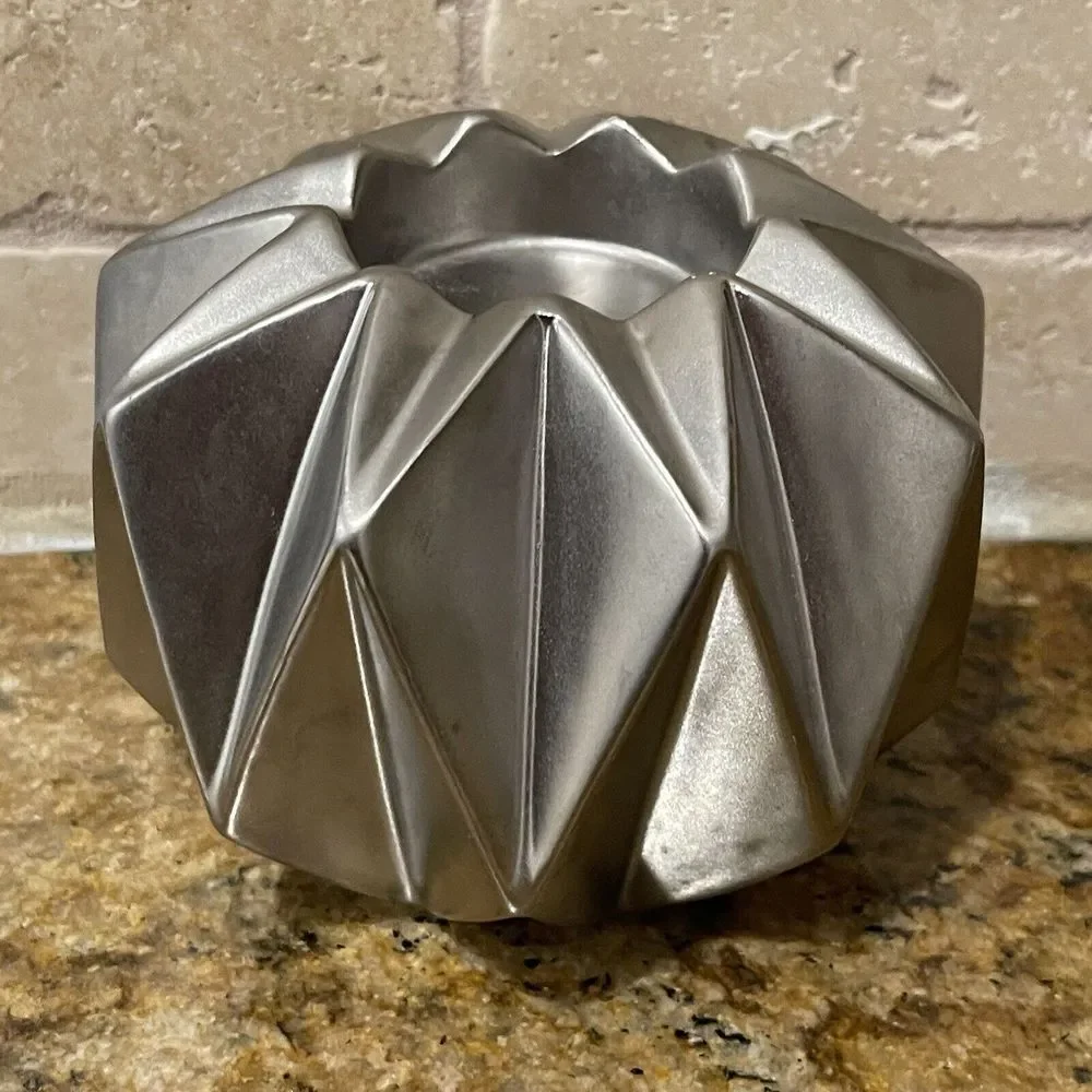 Geometric Modern‎ Tea Light Candle Holders 3.5 Inch Porcelain Silver 3 Item Set